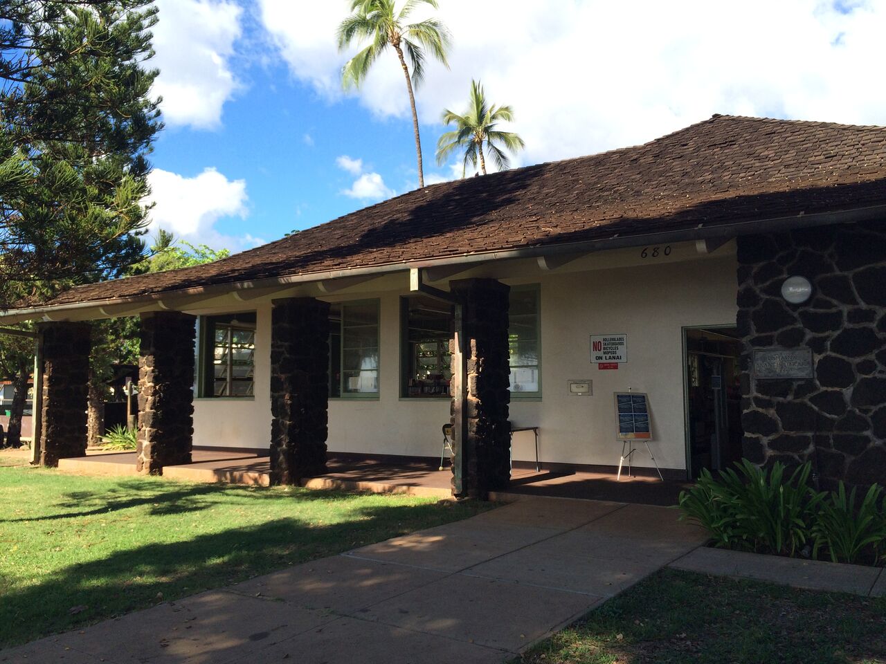 Photo of Lahaina Public Library