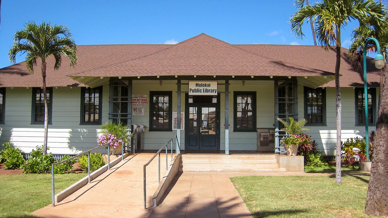 Photo of Molokai branch building