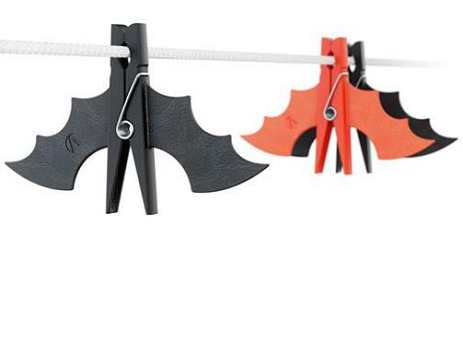 Hanging bat shaped clothes pins
