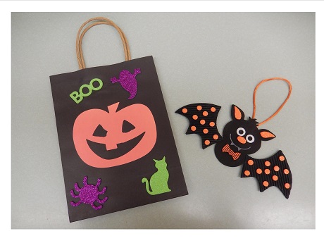 Halloween Bat & Gift Bag