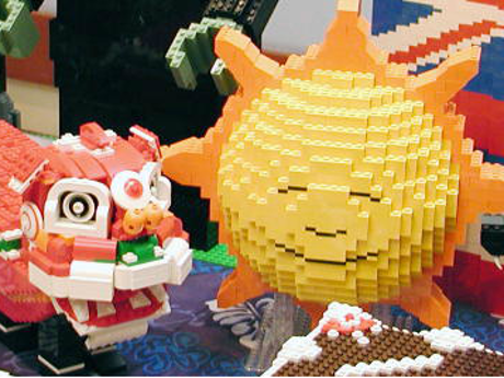 LEGO sculptures created by LEAHI