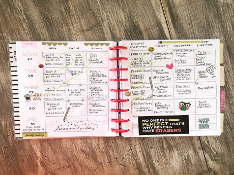 Picture of a paper planner
