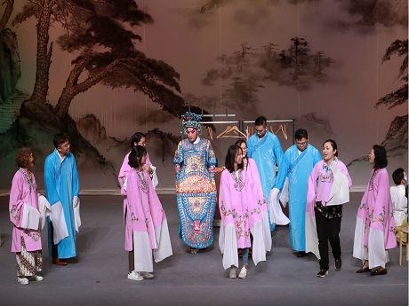 Color photo of Spring Glory Cantonese Opera theatrical group's dramatic demonstration