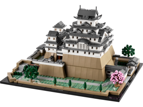 Lego rendering of Himeji castle