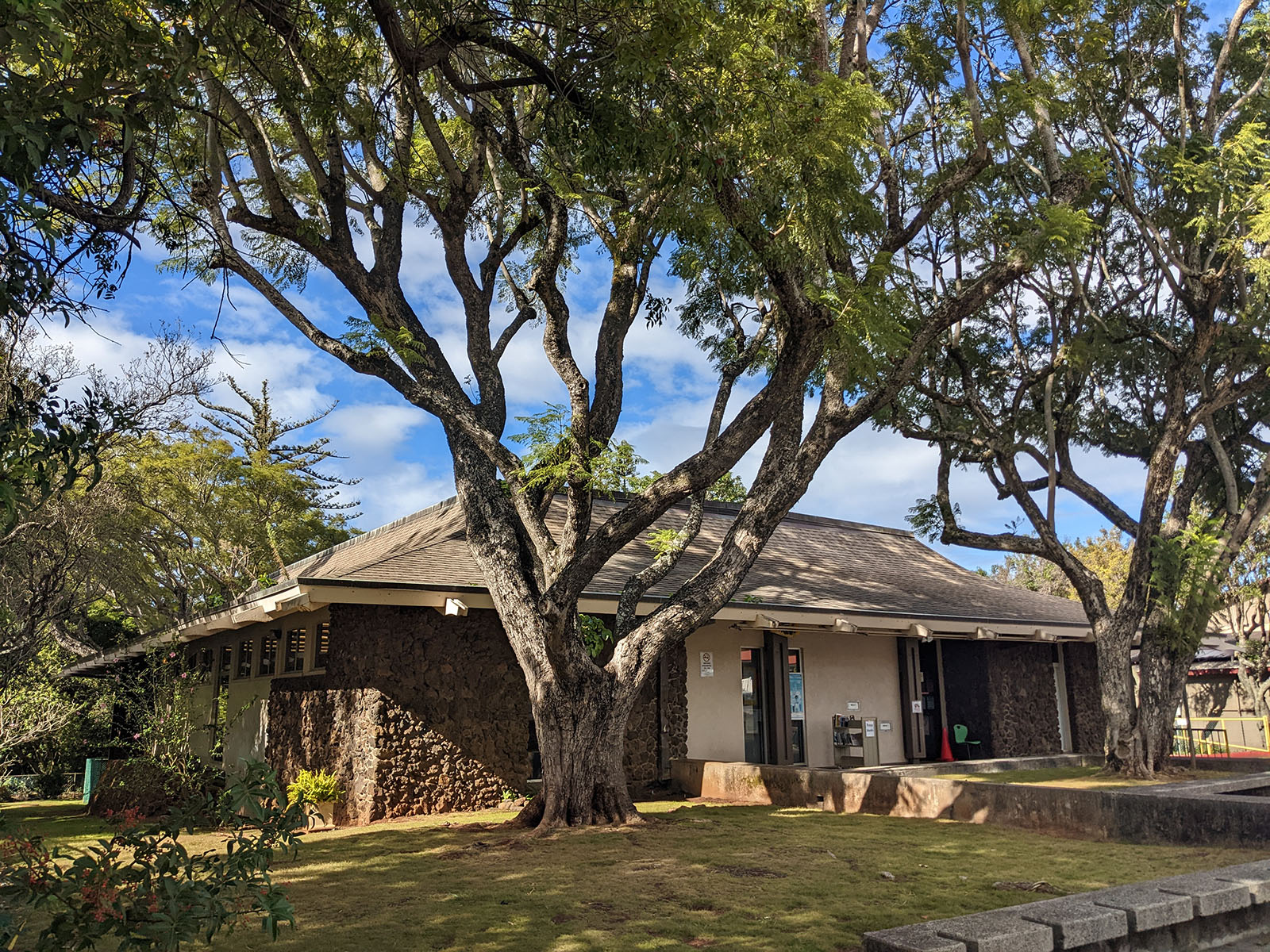 Makawao Public Library exterior