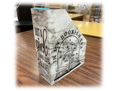 Decorated Magazine Holder