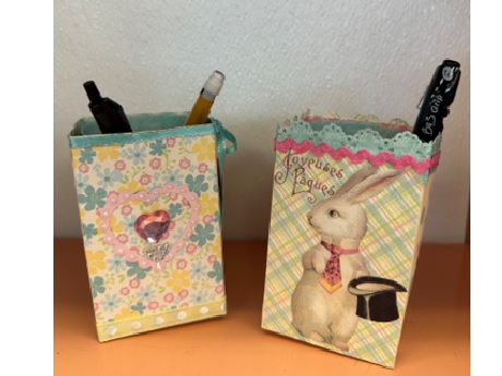 pen holder
