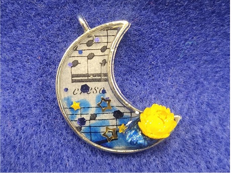 Music resin craft.