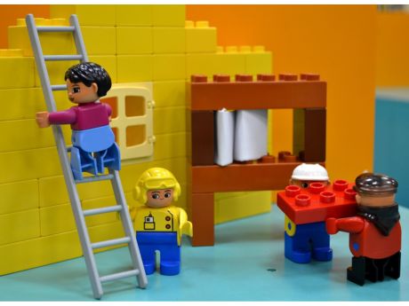 lego people building