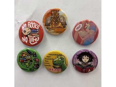 prize buttons