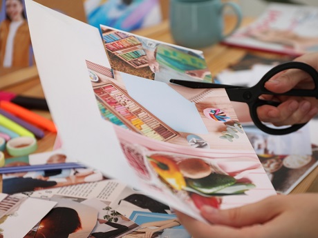 New Year’s Vision Board Playshop