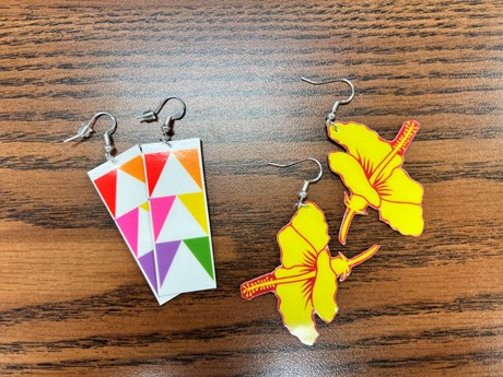 Make HSPLS Logo Earrings for National Library Week
