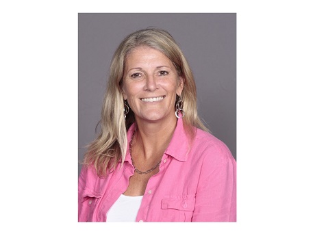 headshot of Cindy Fowler