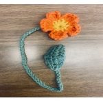 crochet flower and stem